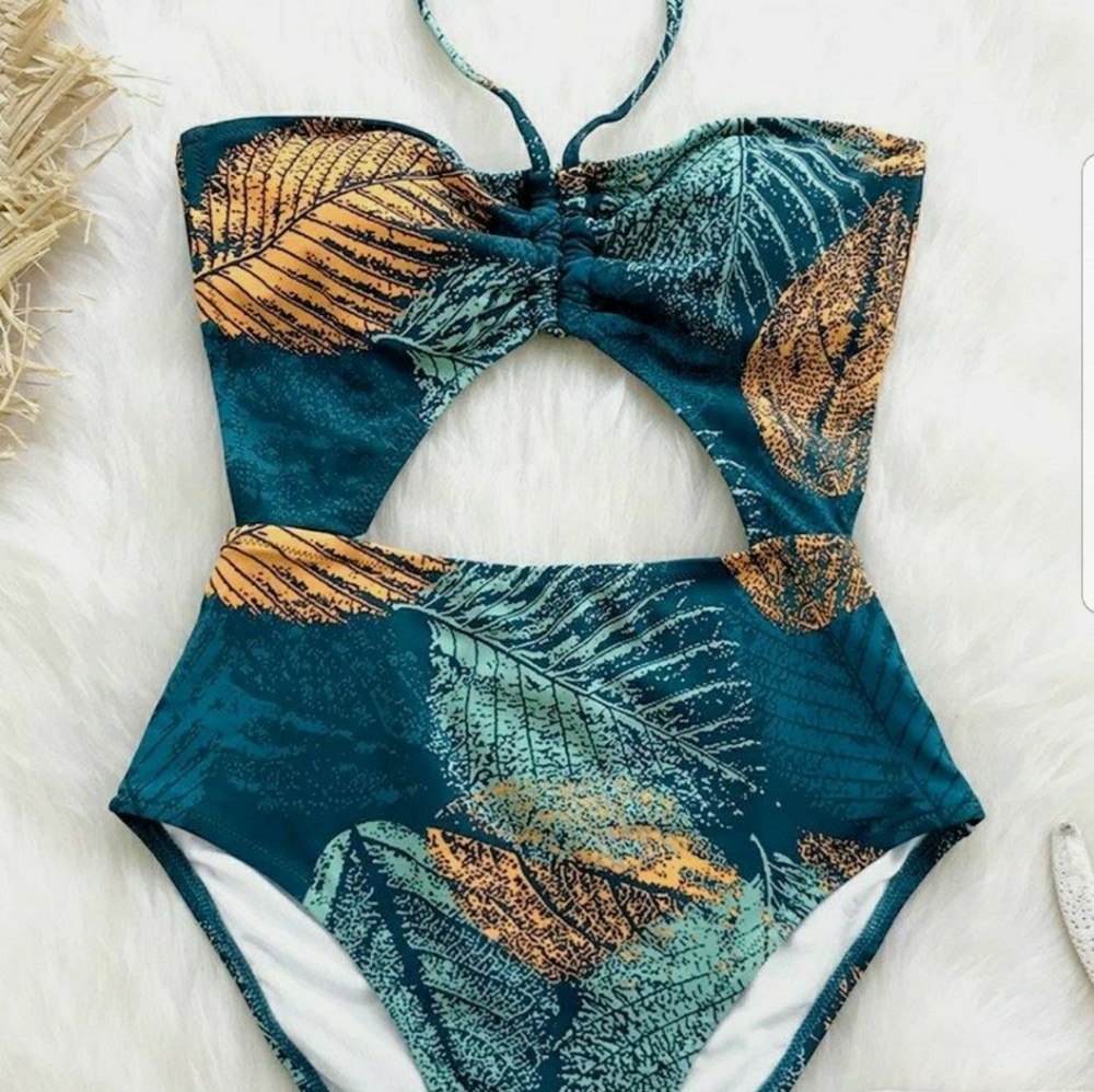 Swimming suit